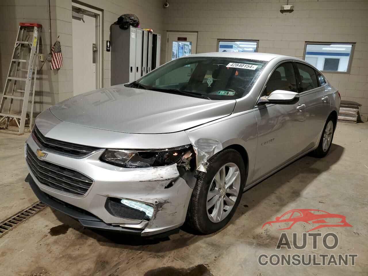 CHEVROLET MALIBU 2017 - 1G1ZE5ST8HF136696