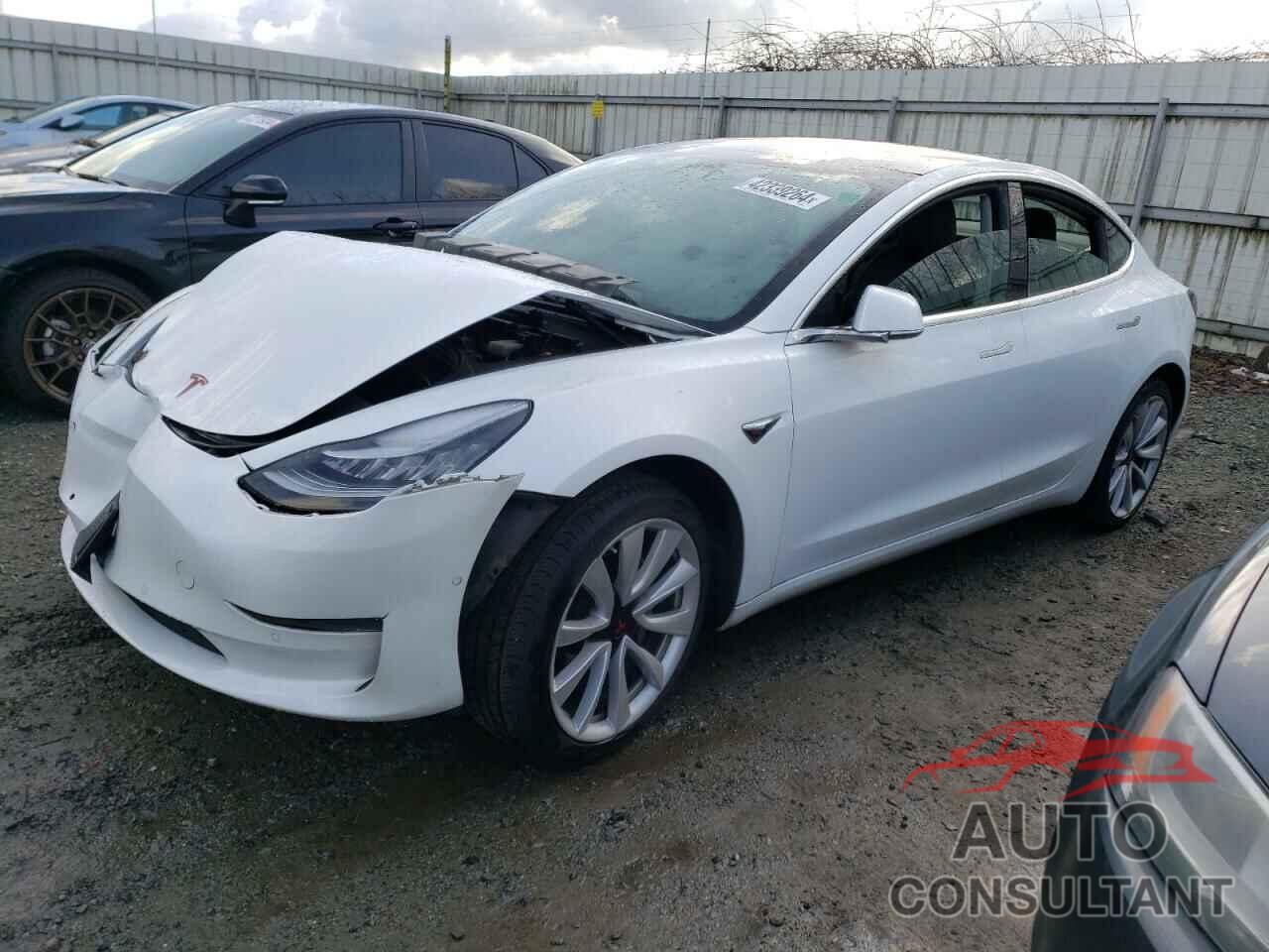 TESLA MODEL 3 2018 - 5YJ3E1EAXJF060490