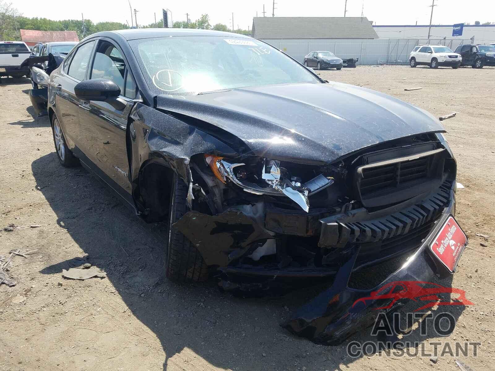 FORD FUSION 2017 - 3FA6P0LU1HR151192