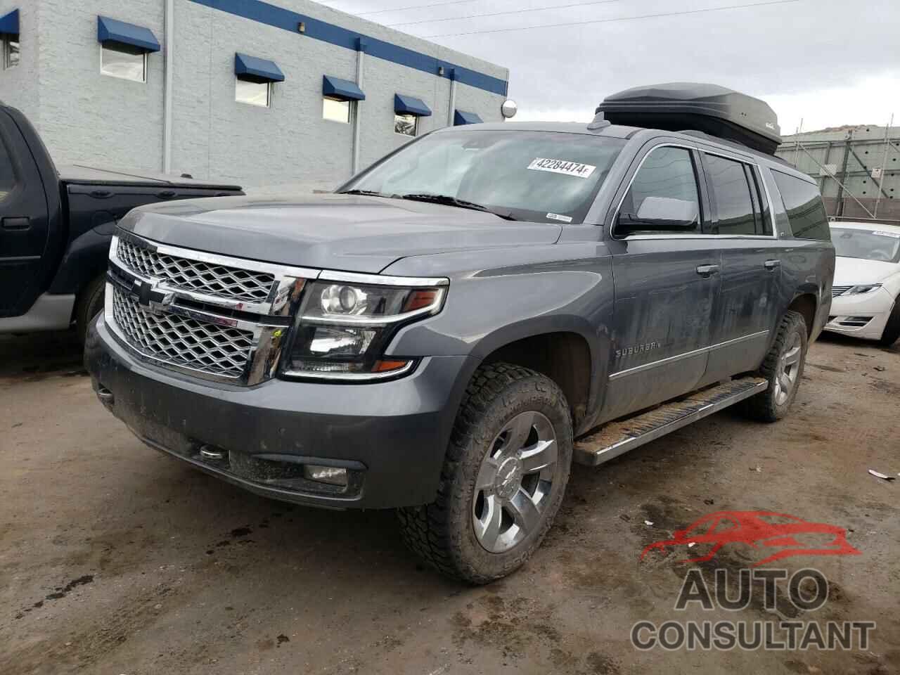 CHEVROLET SUBURBAN 2019 - 1GNSKHKC1KR100607