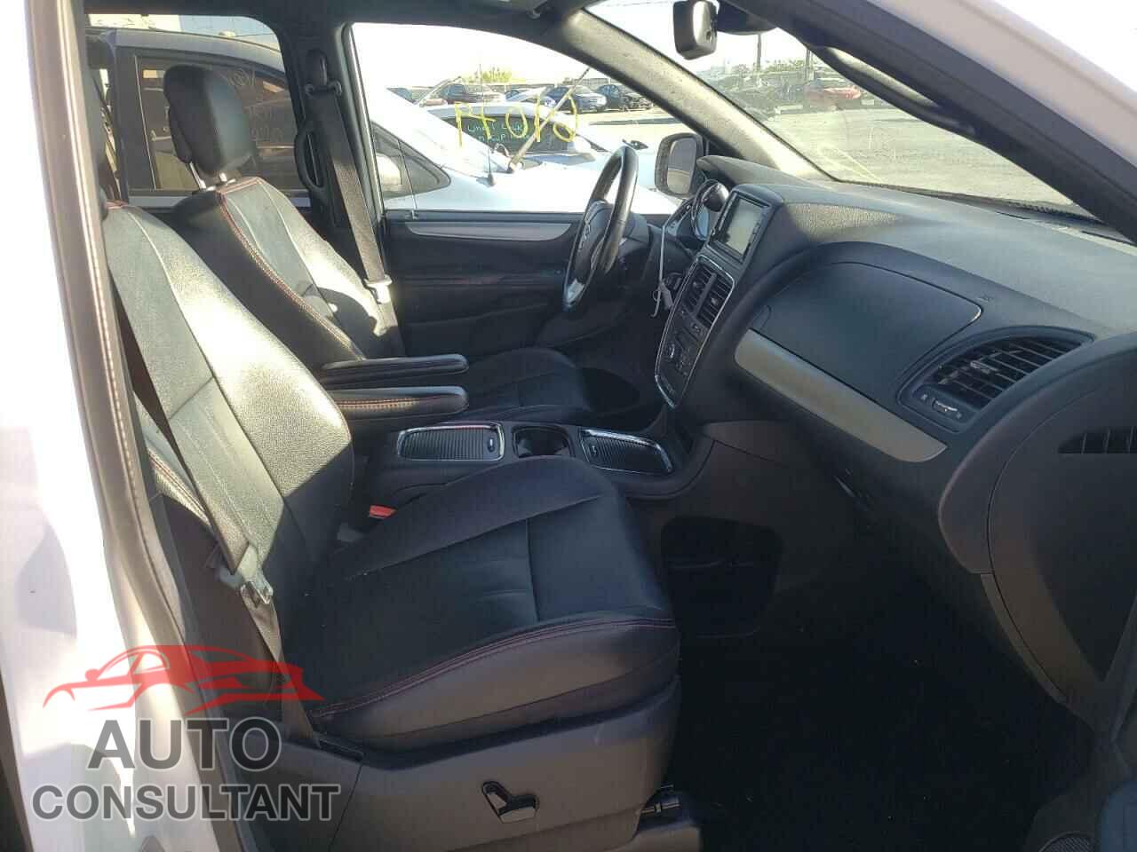 DODGE GRAND CARA 2019 - 2C4RDGEG2KR769151
