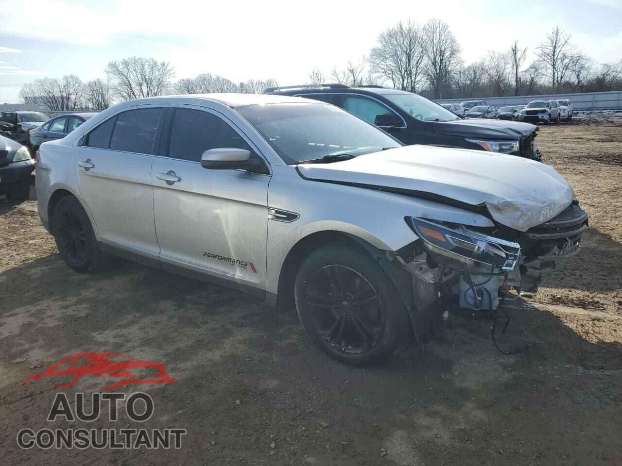FORD TAURUS 2016 - 1FAHP2E86GG132132