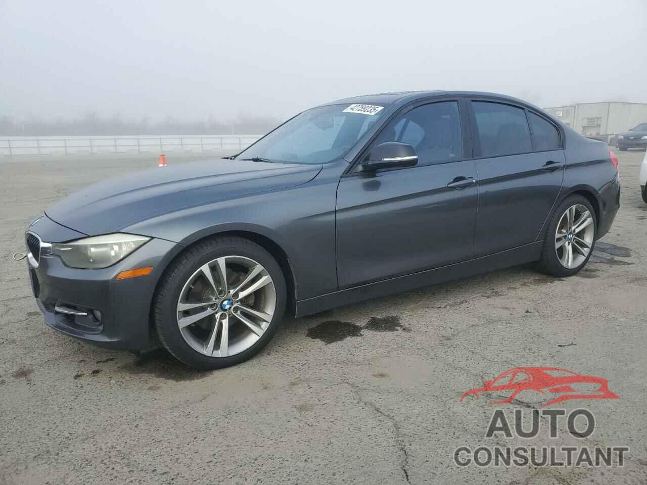 BMW 3 SERIES 2012 - WBA3A5G51CNP16774