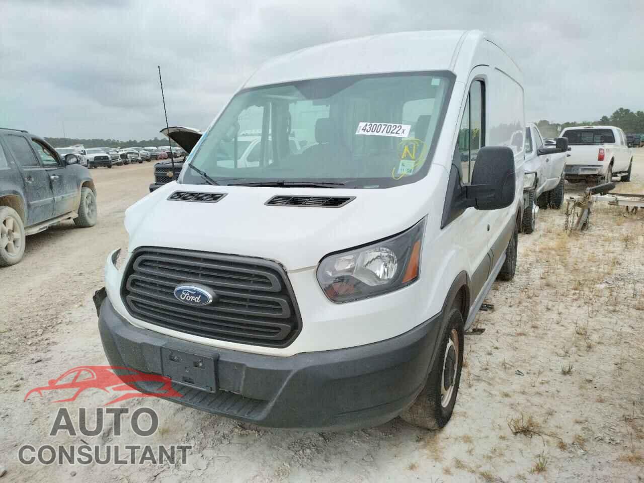 FORD TRANSIT CO 2019 - 1FTYR1CM6KKA08687