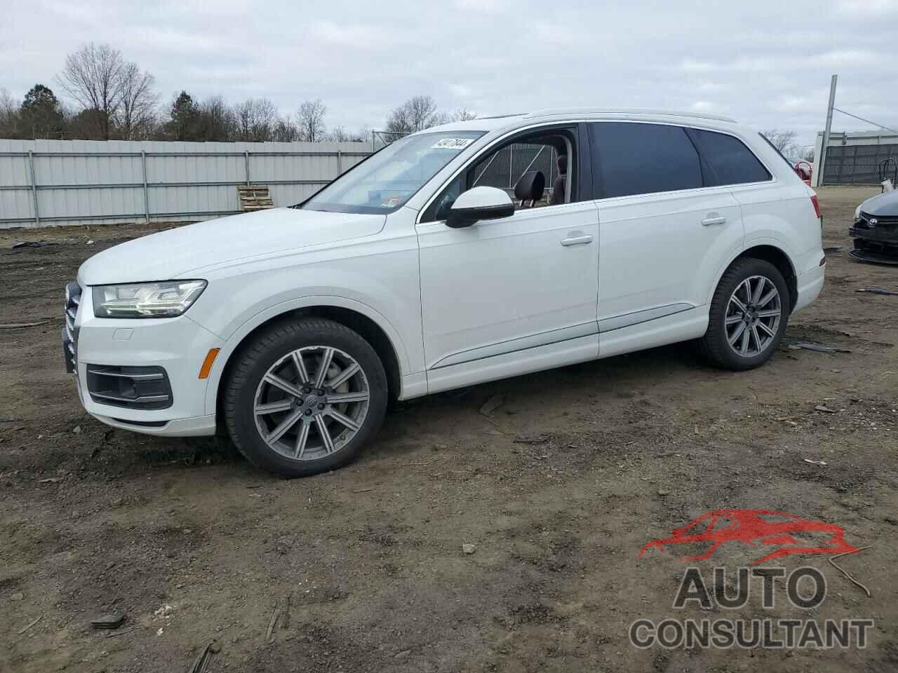 AUDI Q7 2018 - WA1LHAF71JD009827