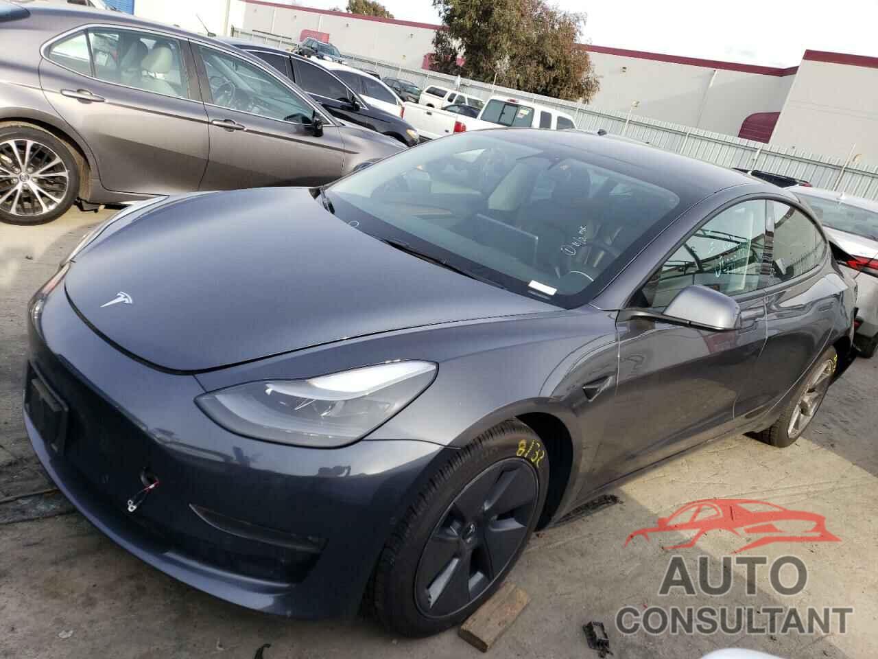 TESLA MODEL 3 2022 - 5YJ3E1EB8NF190329