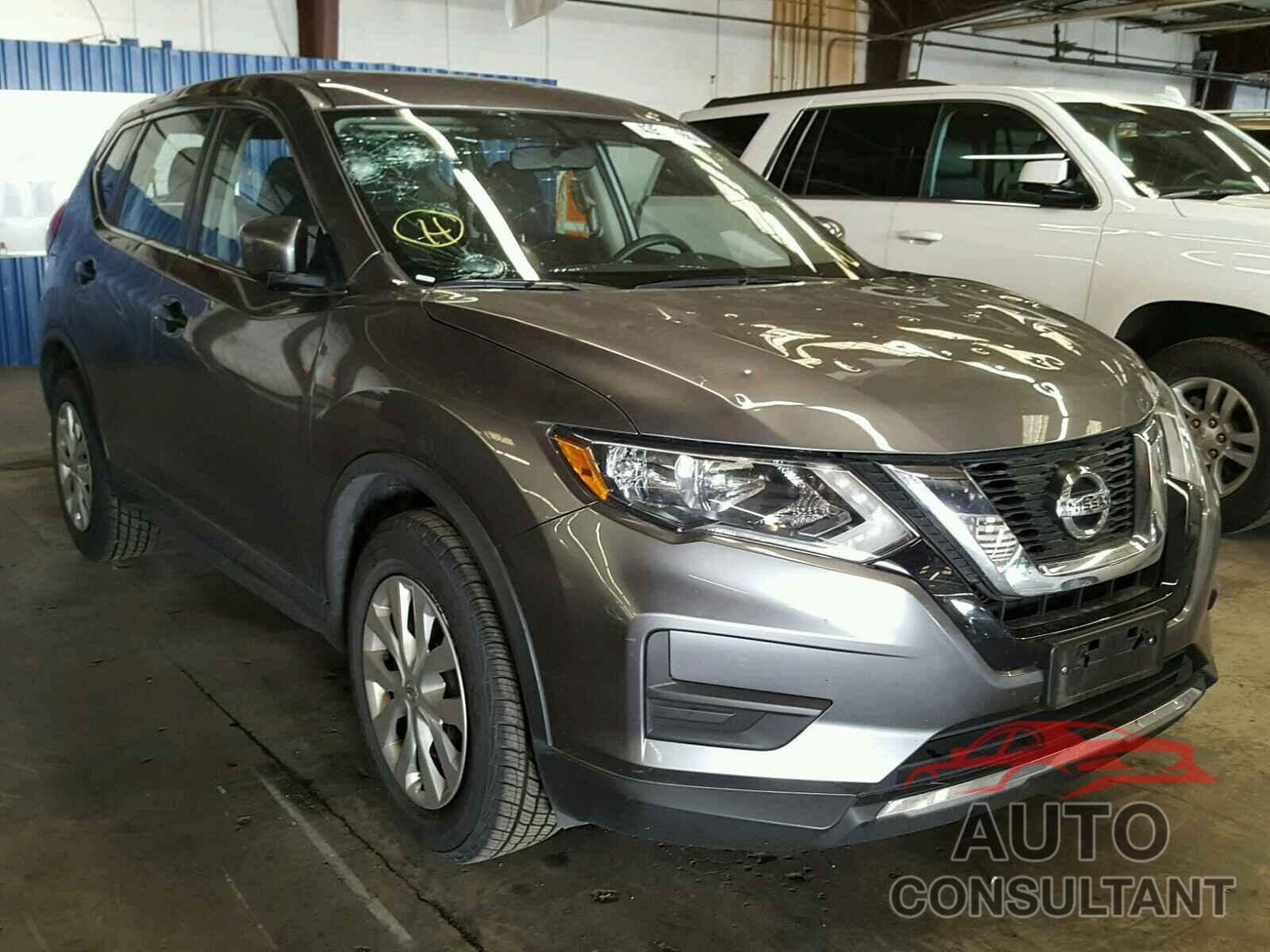 NISSAN ROGUE S 2017 - KNMAT2MT5HP543794