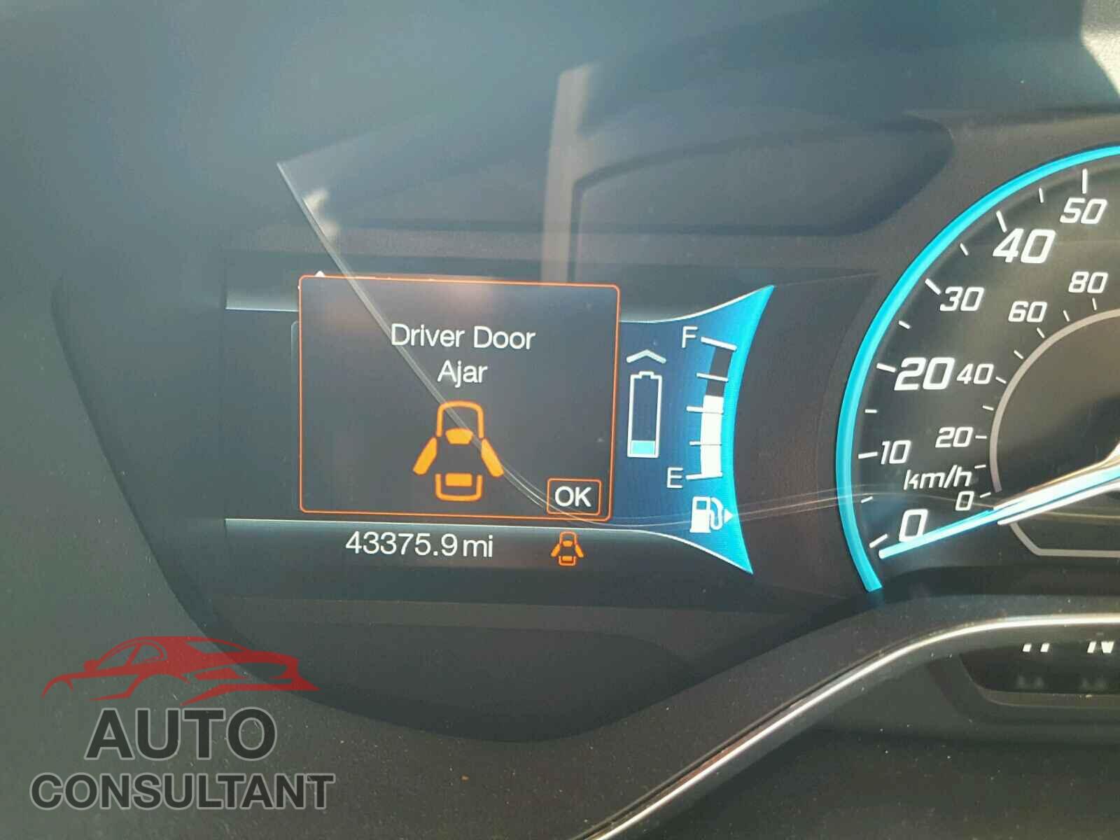 FORD CMAX 2015 - 1FADP5AU2FL116597