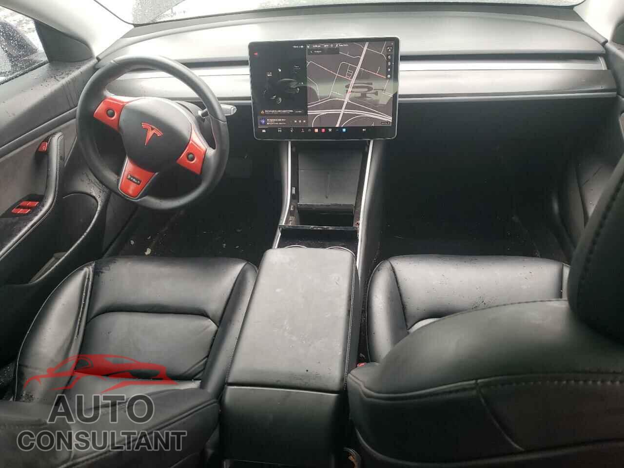 TESLA MODEL 3 2020 - 5YJ3E1EBXLF721995