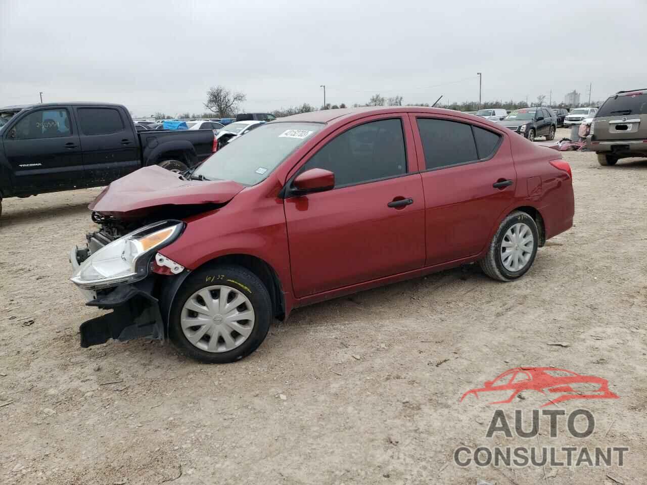 NISSAN VERSA 2019 - 3N1CN7AP2KL825940