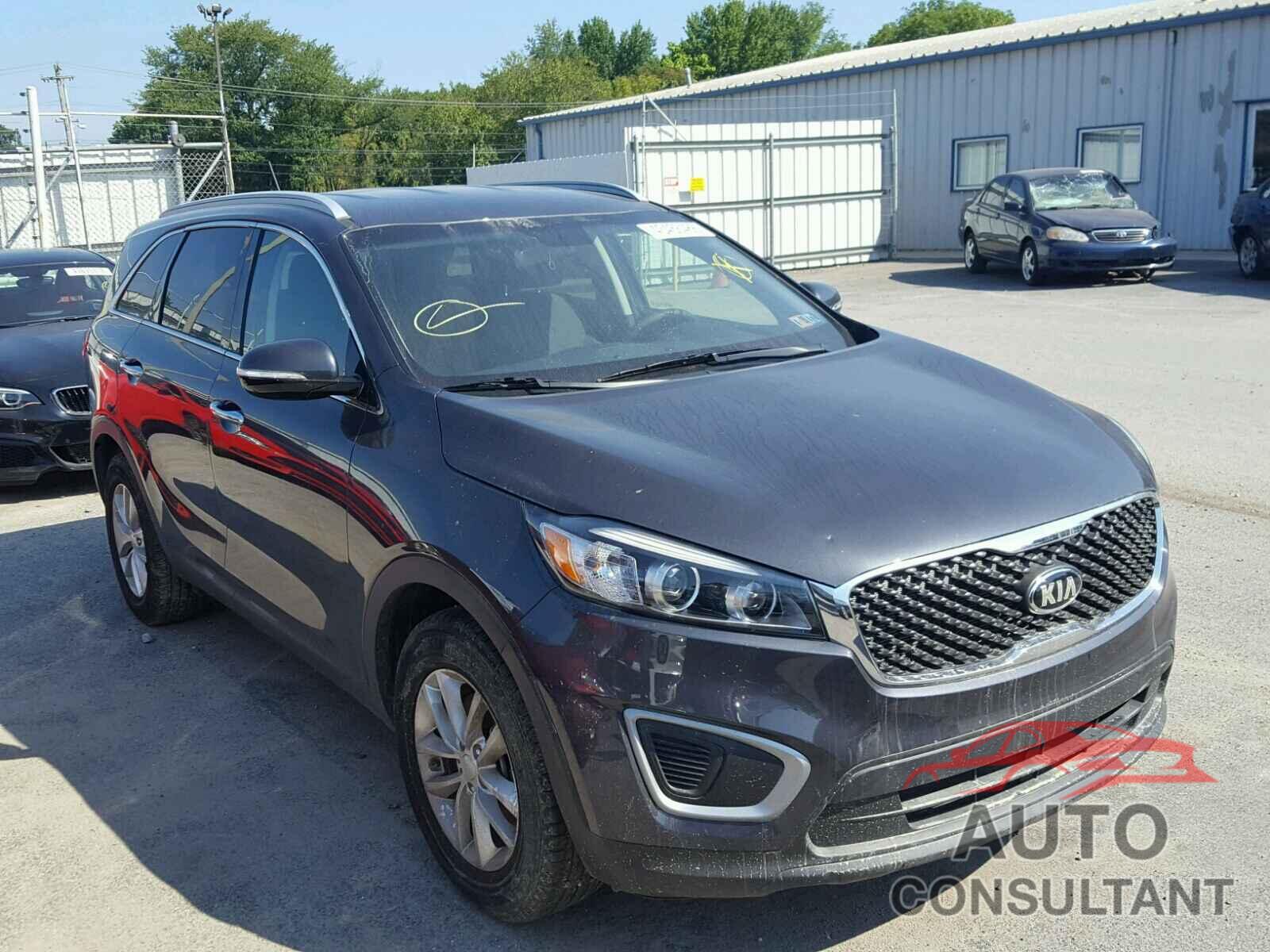 KIA SORENTO LX 2017 - 5XYPG4A3XHG295849