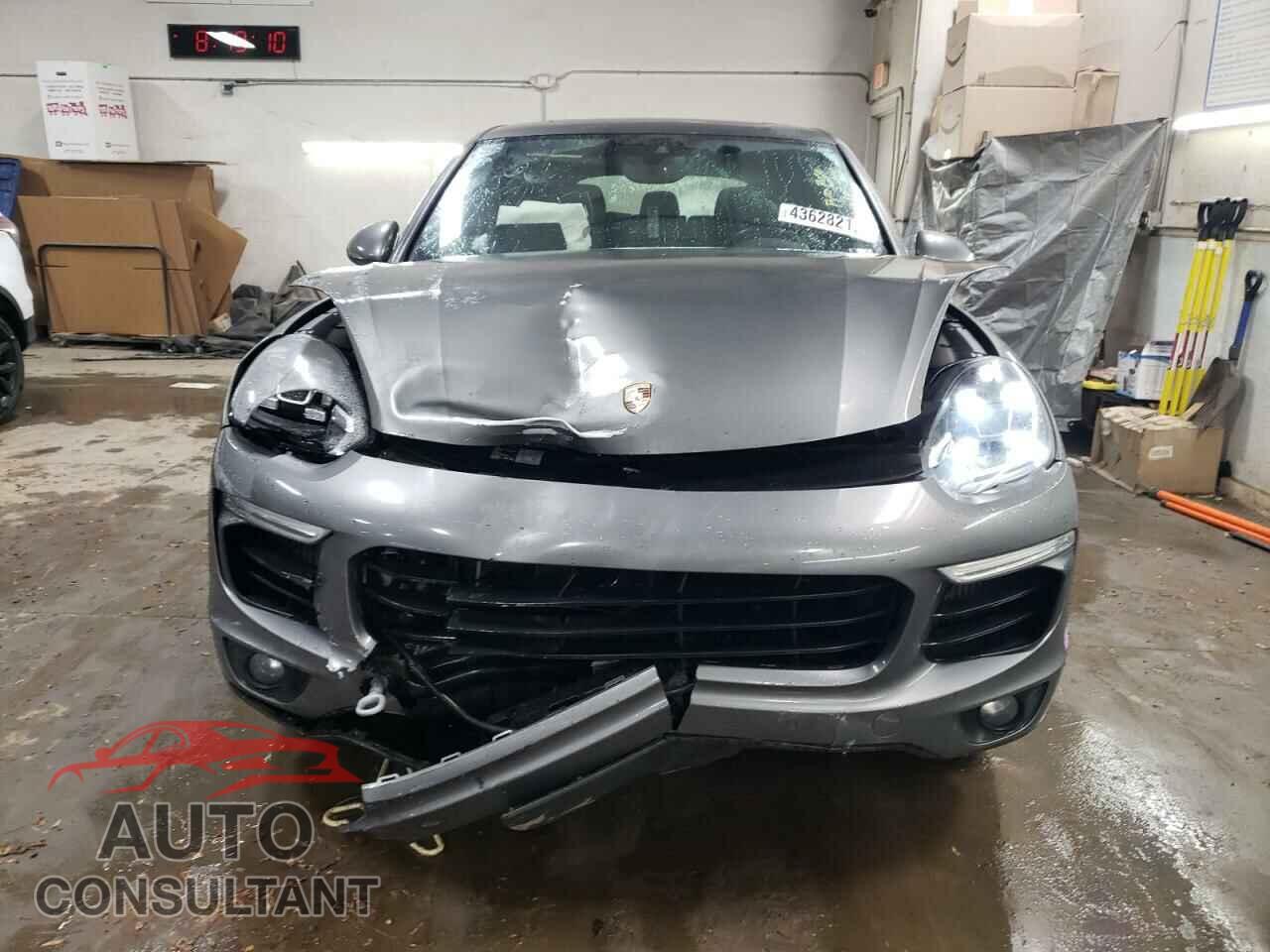 PORSCHE CAYENNE 2015 - WP1AF2A24FLA35760
