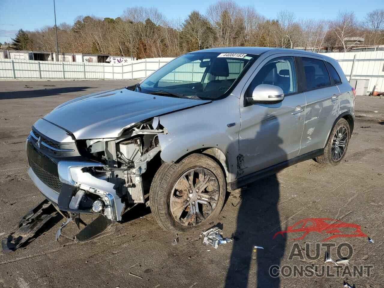 MITSUBISHI OUTLANDER 2018 - JA4AR3AW8JU012061
