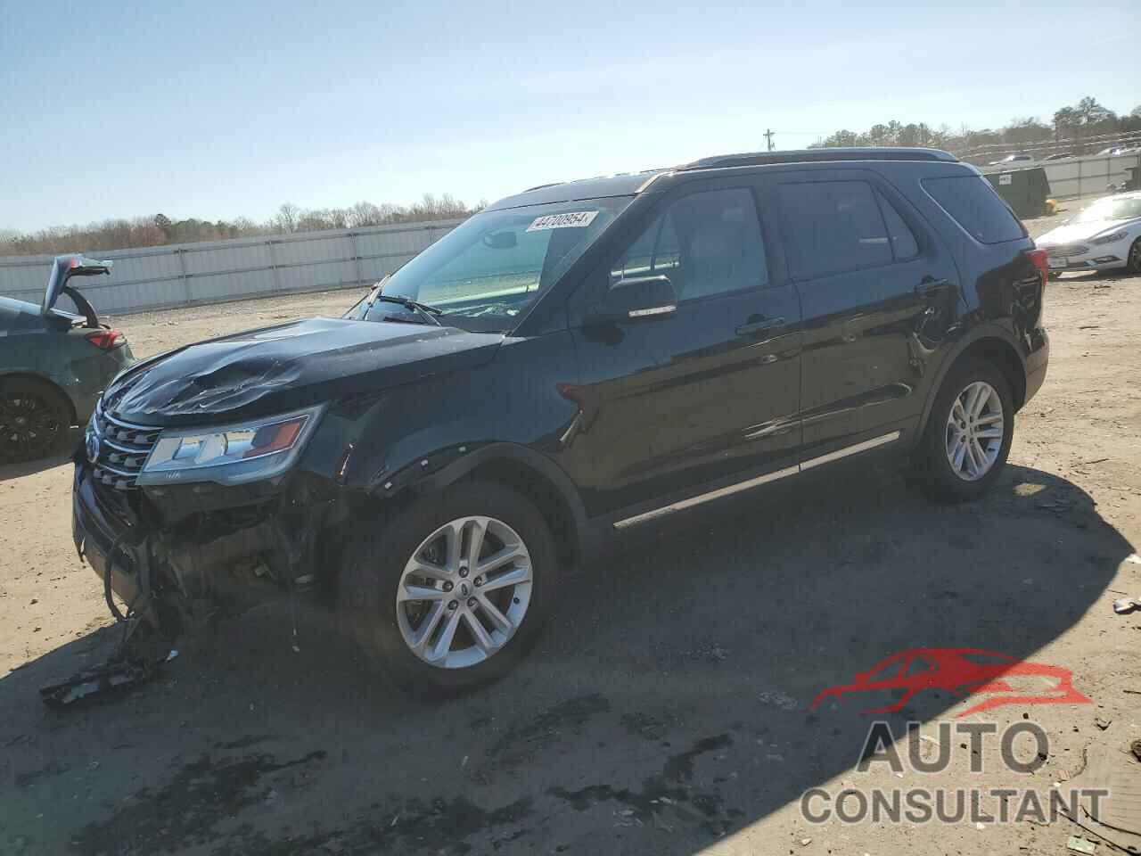 FORD EXPLORER 2017 - 1FM5K7D88HGB88192
