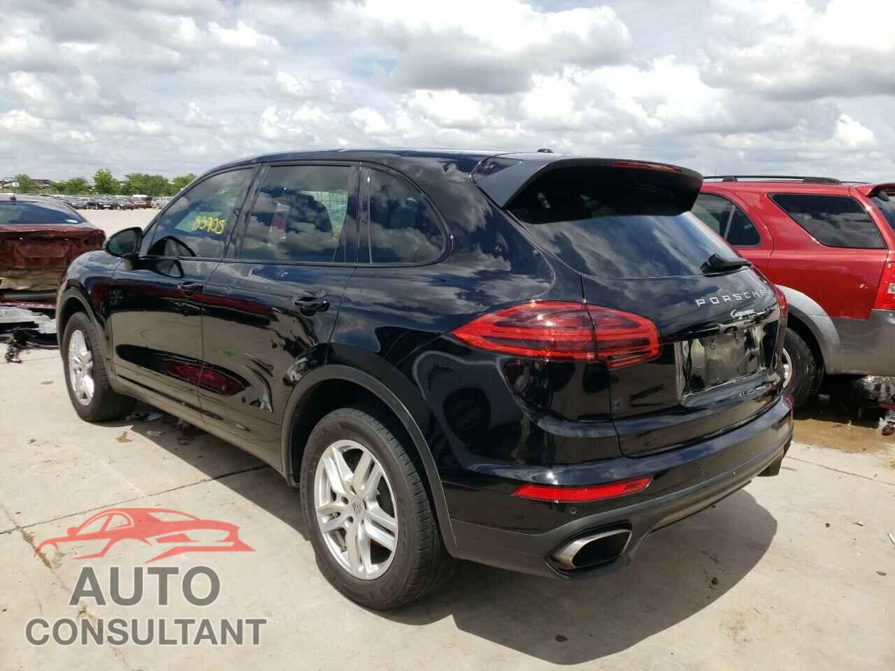 PORSCHE CAYENNE 2016 - WP1AA2A25GLA00810