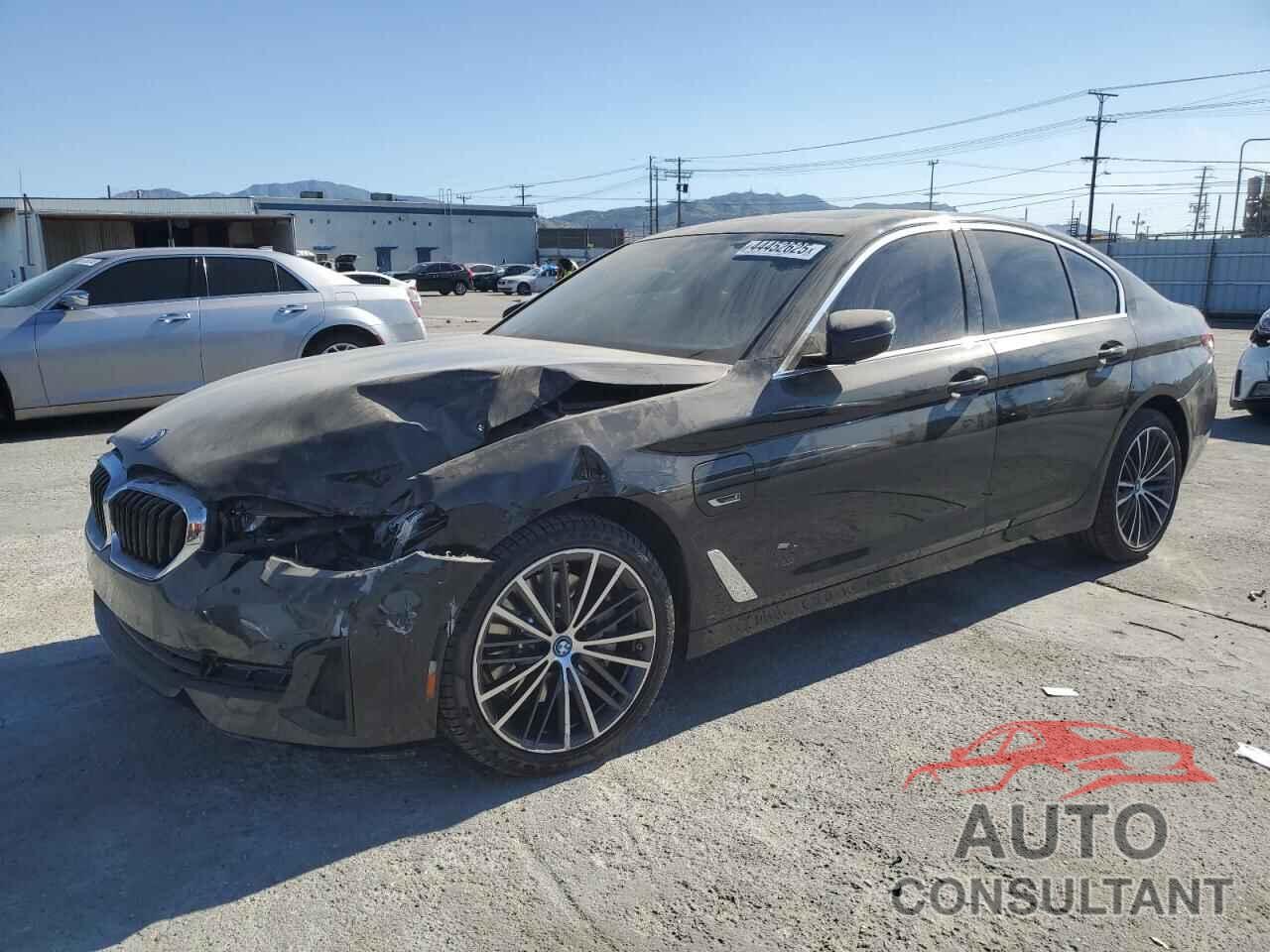 BMW 5 SERIES 2023 - WBA13AG03PCM23054