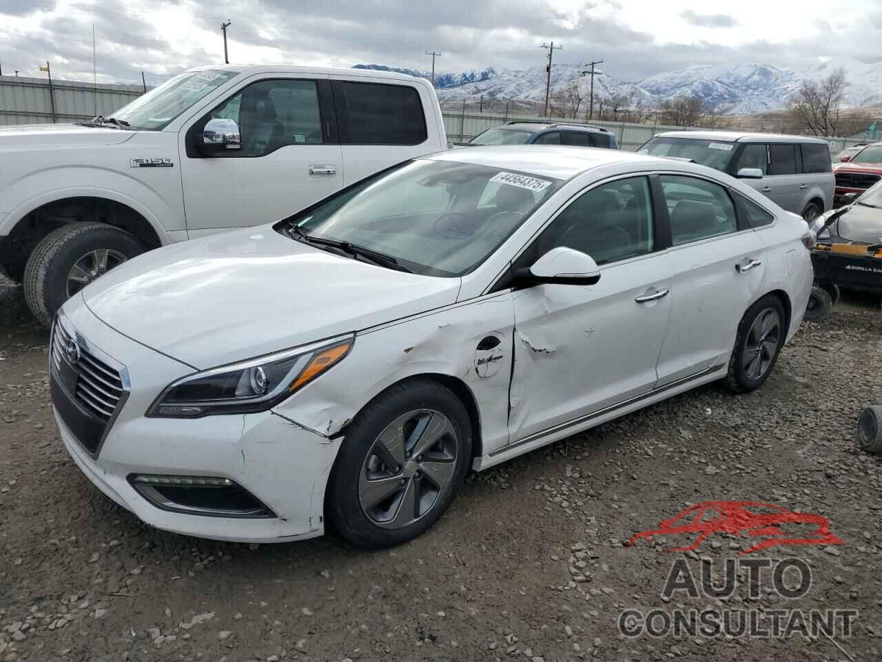 HYUNDAI SONATA 2016 - KMHE54L28GA030875