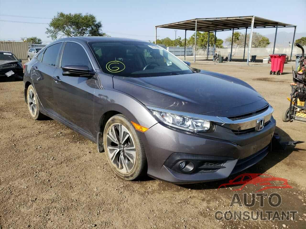 HONDA CIVIC 2018 - JHMFC1F39JX018318