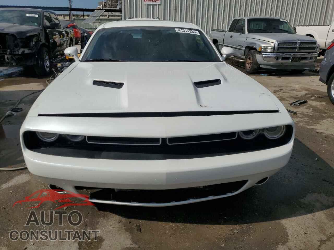 DODGE CHALLENGER 2015 - 2C3CDZBT2FH715657