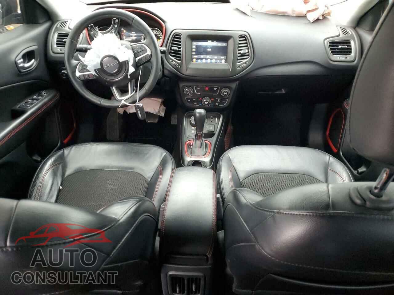 JEEP COMPASS 2017 - 3C4NJDDB2HT640473
