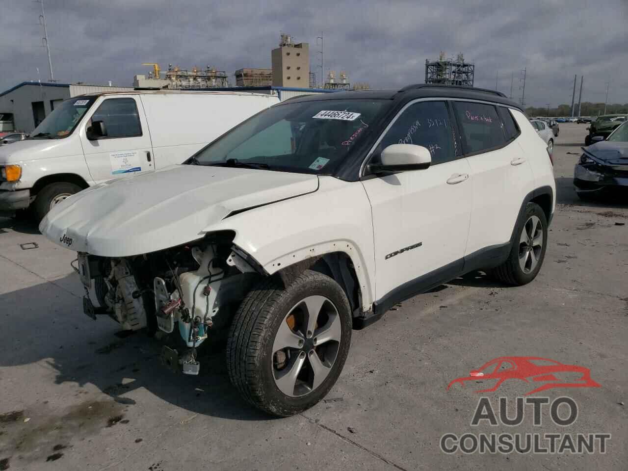 JEEP COMPASS 2018 - 3C4NJCBBXJT124669