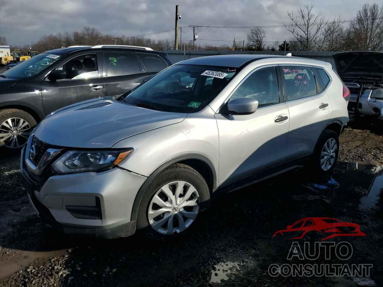 NISSAN ROGUE 2017 - KNMAT2MT5HP569344