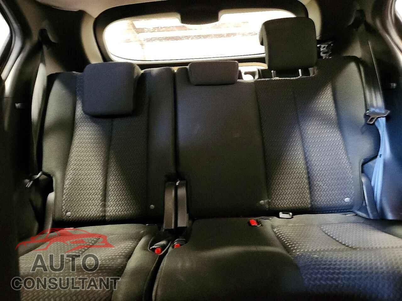 MITSUBISHI ECLIPSE 2018 - JA4AT3AA3JZ041685