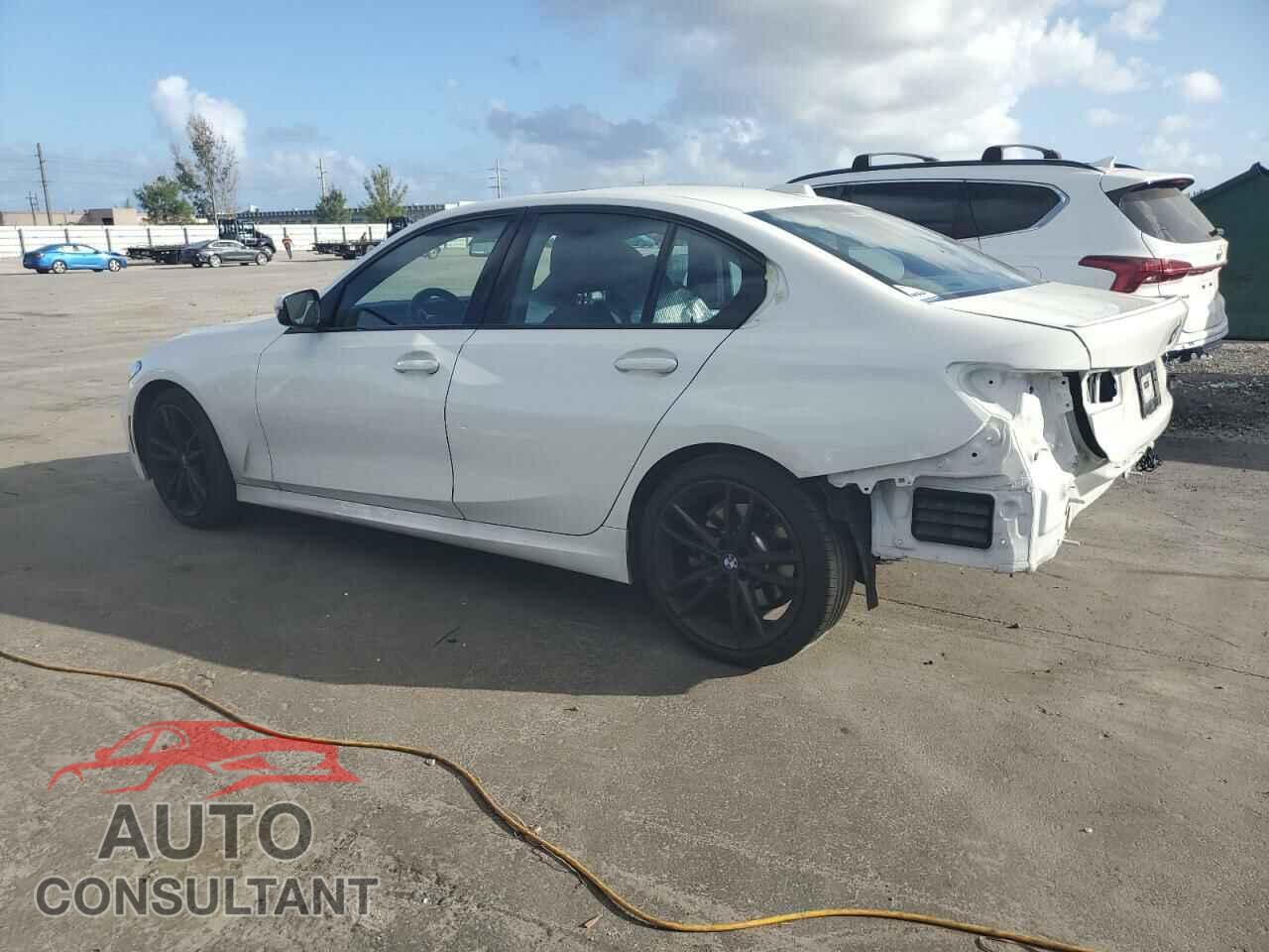 BMW 3 SERIES 2024 - 3MW69FF04R8E31421