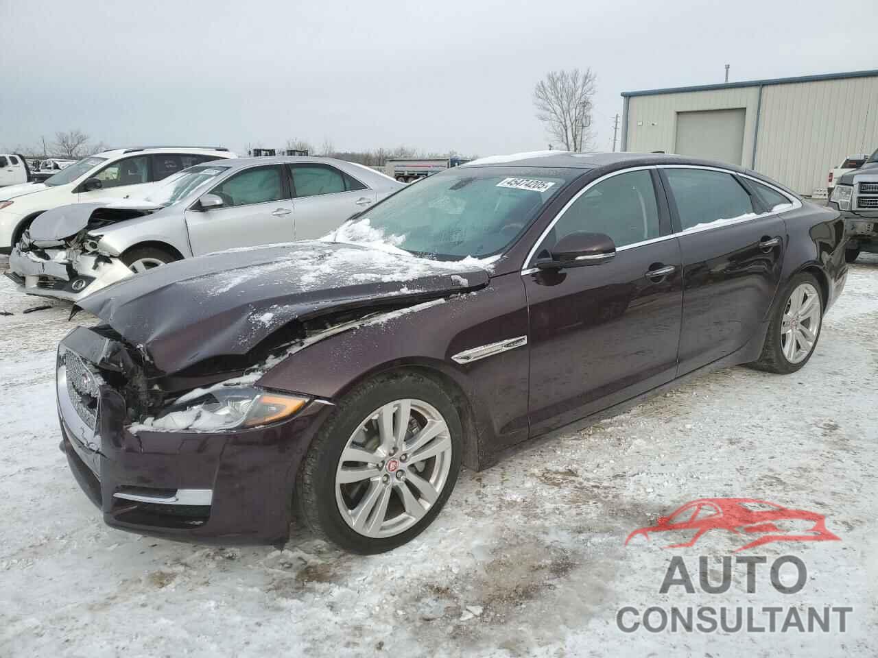 JAGUAR XJ 2017 - SAJWA2G77H8W10384