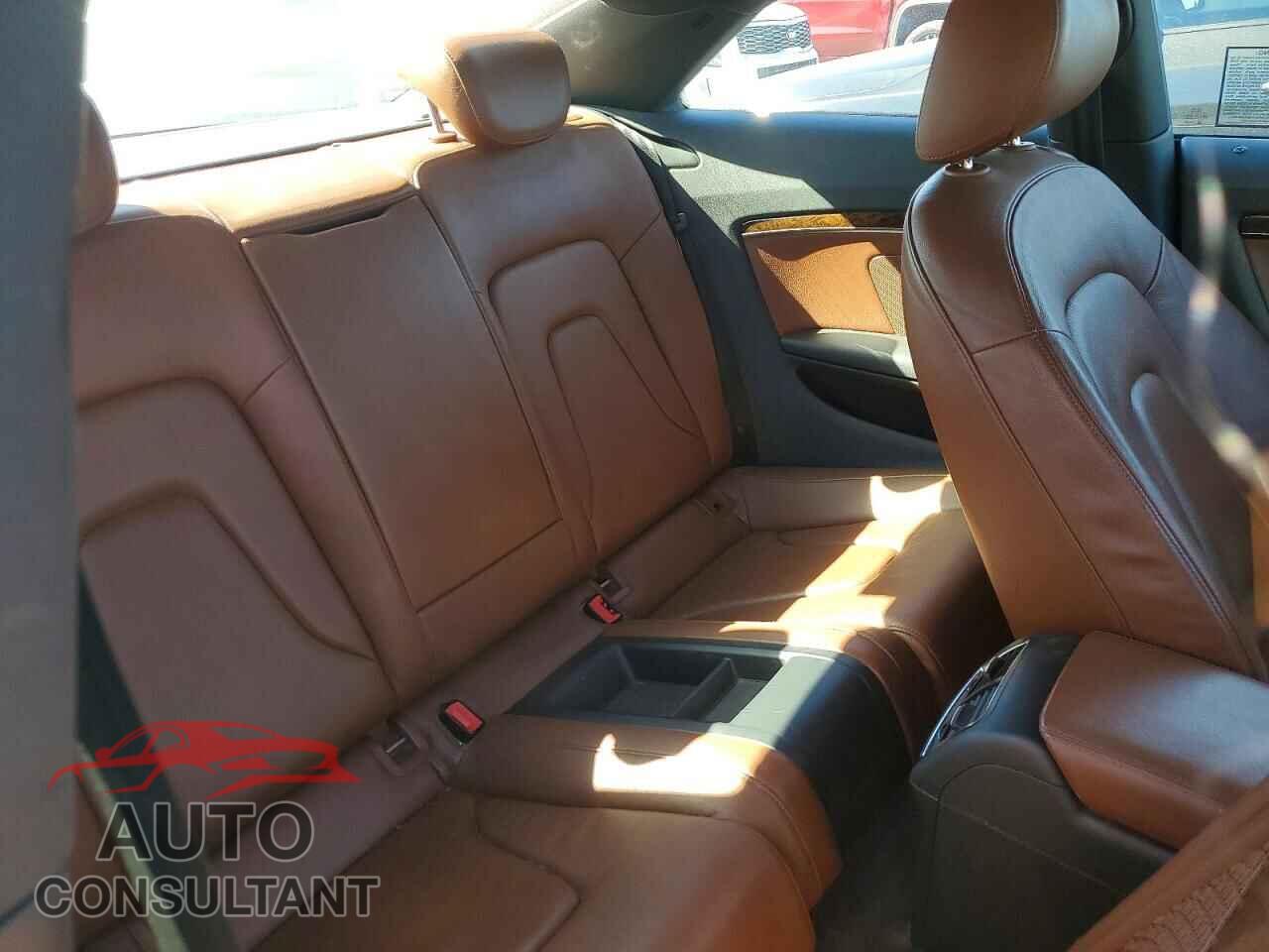 AUDI A5 2011 - WAULFAFR0BA007726