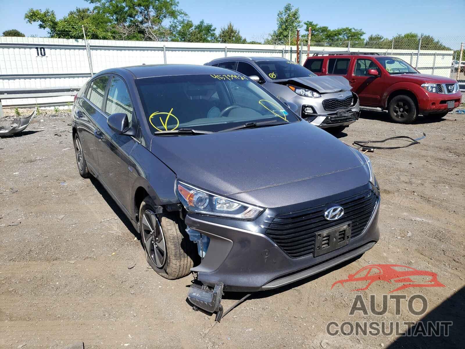 HYUNDAI IONIQ 2017 - KMHC75LC3HU058051