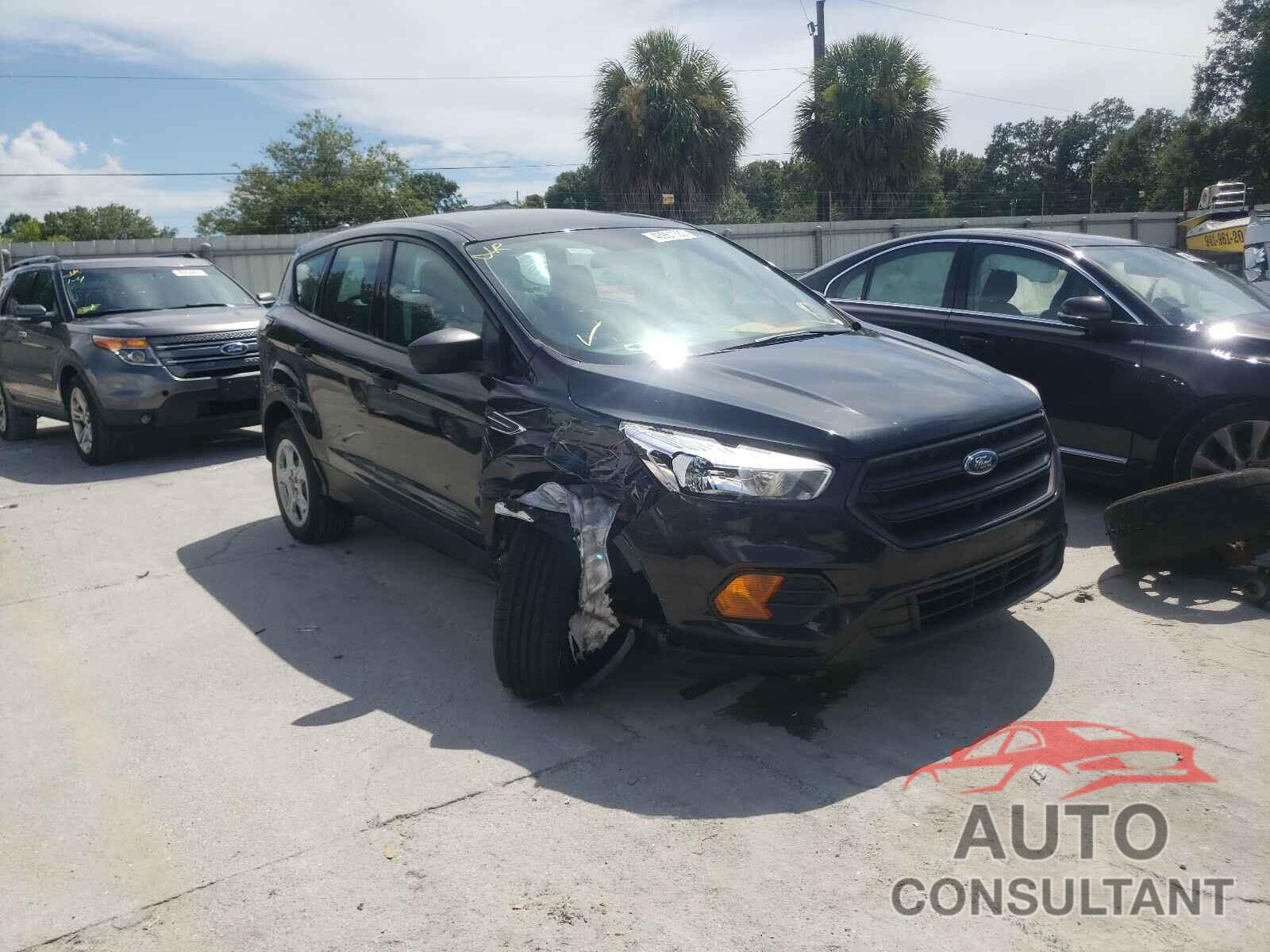 FORD ESCAPE 2017 - 1FMCU0F72HUE65322