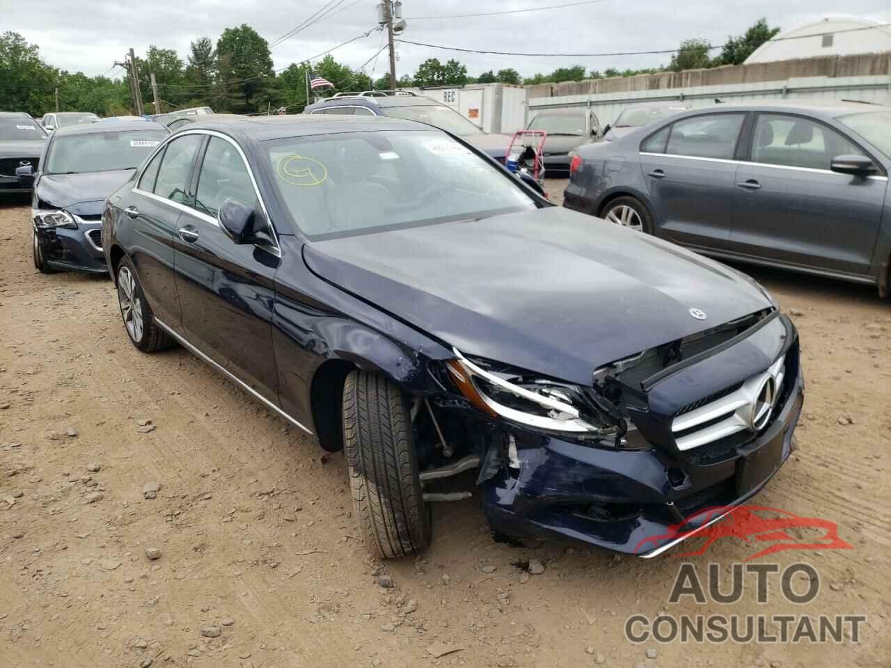 MERCEDES-BENZ C-CLASS 2018 - 55SWF4KB1JU282097