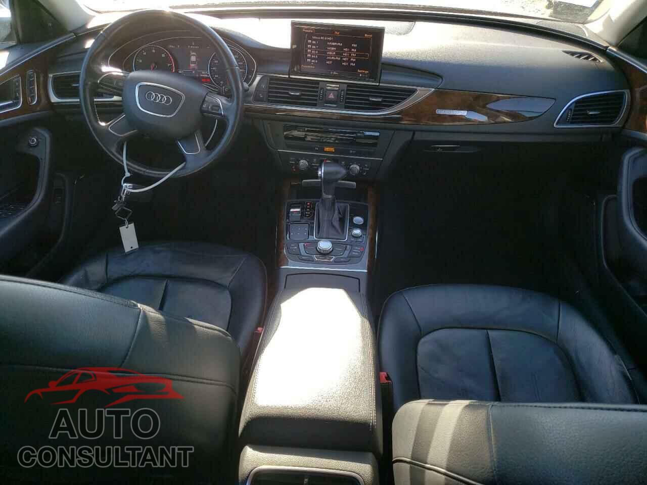 AUDI A6 2013 - WAUGFAFC2DN068696