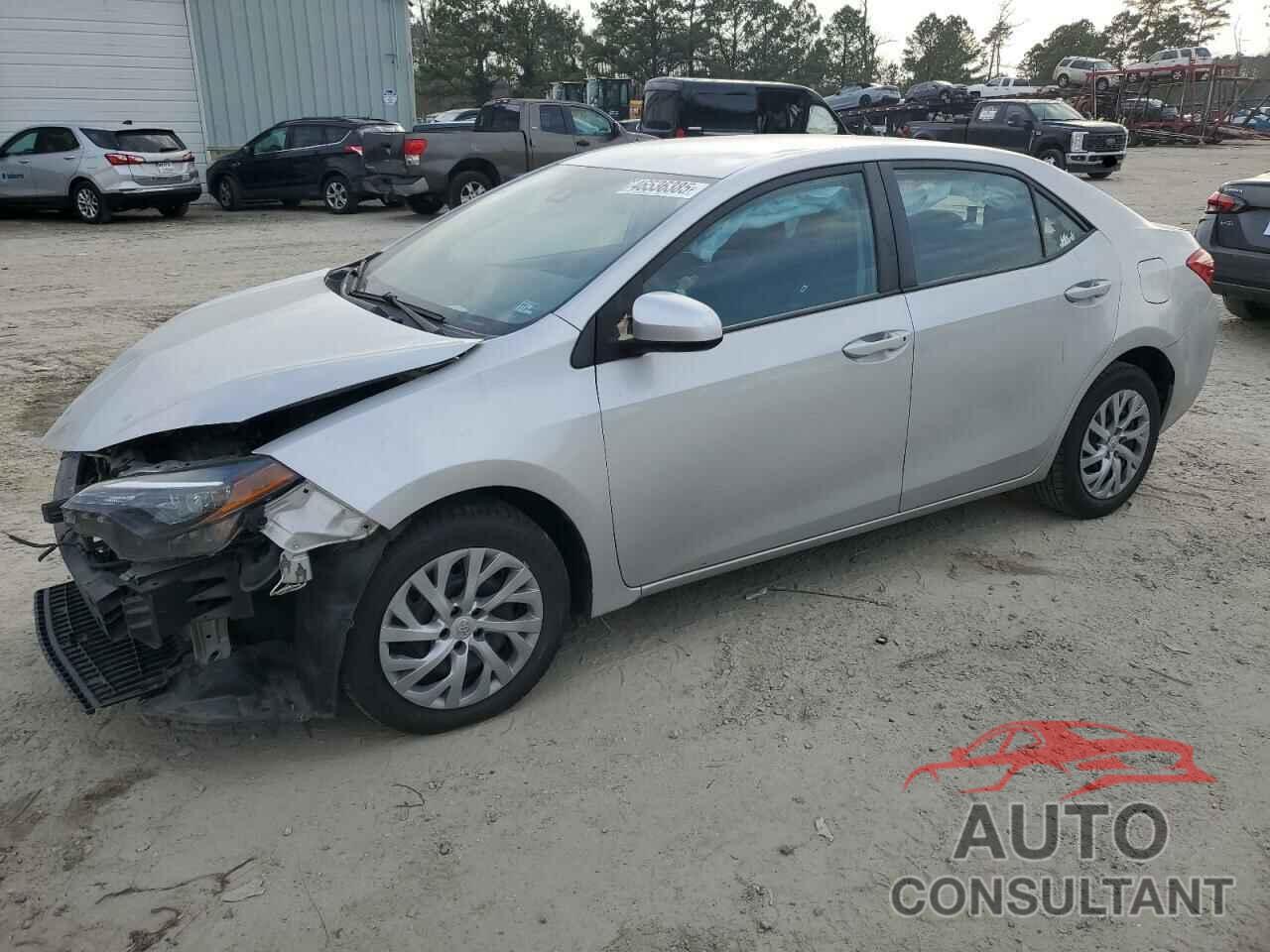 TOYOTA COROLLA 2018 - 5YFBURHE3JP854716