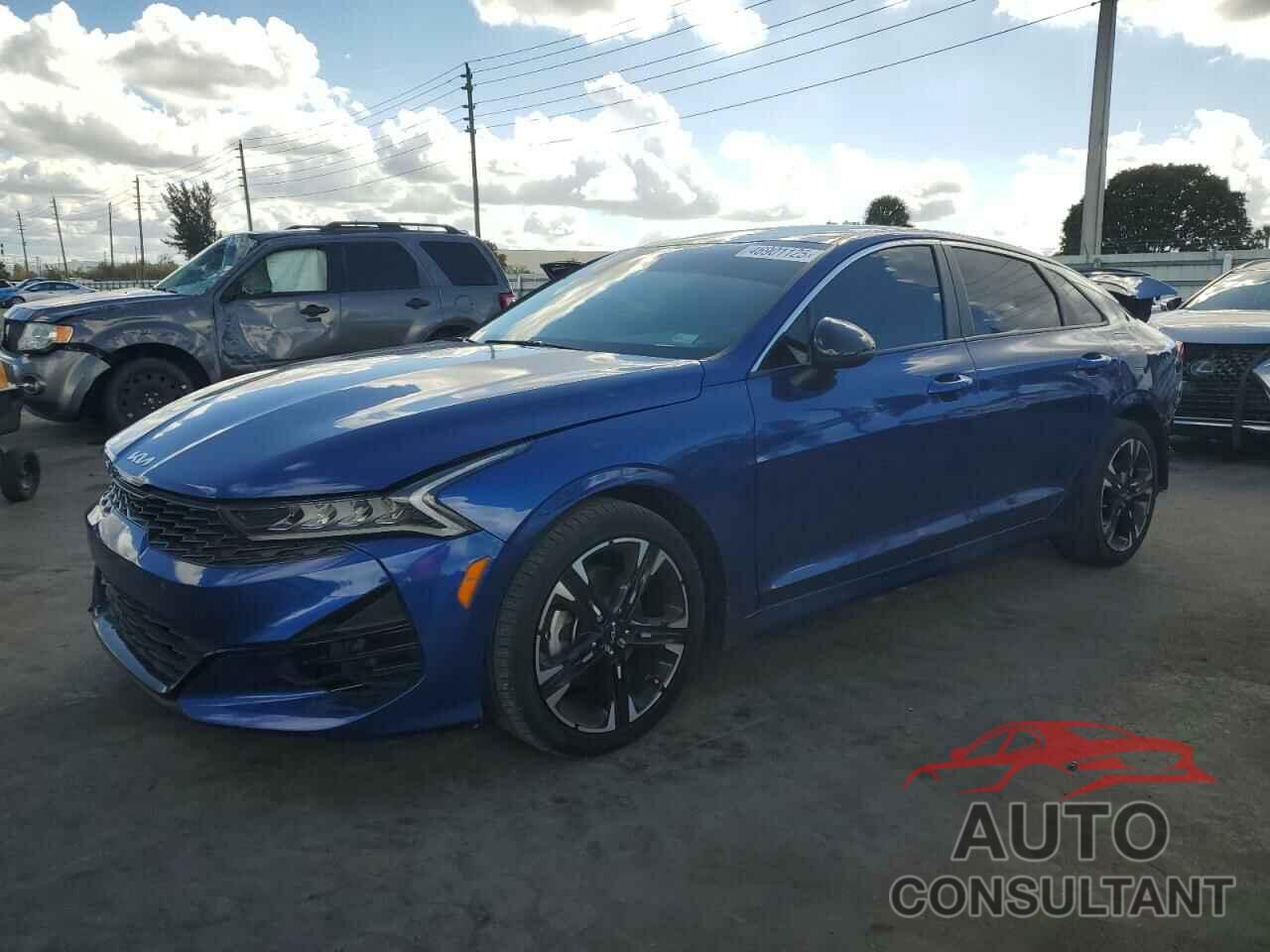 KIA K5 2023 - 5XXG64J22PG206790