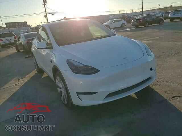 TESLA MODEL Y 2024 - 7SAYGDEE2RF088125