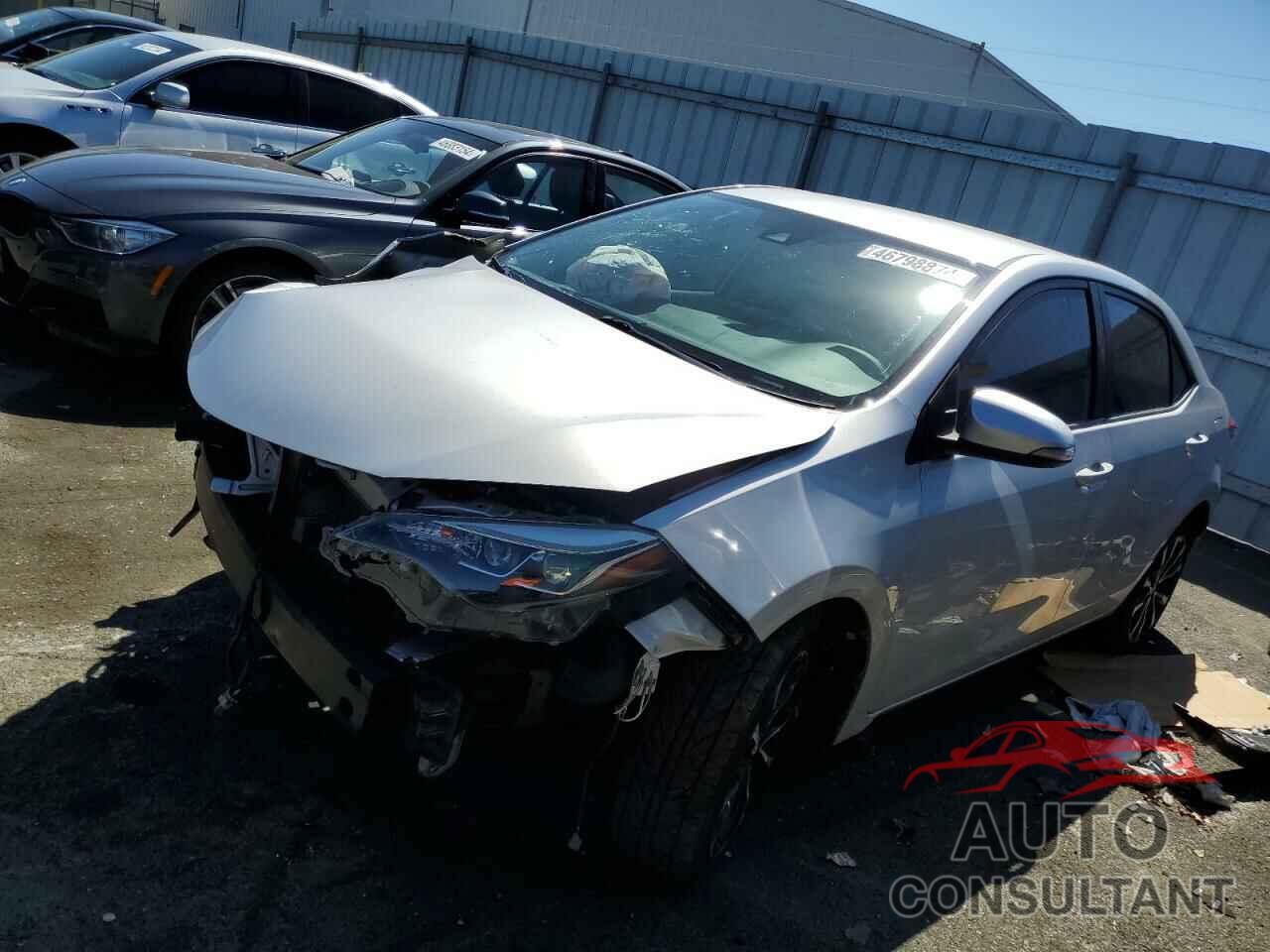 TOYOTA COROLLA 2018 - 2T1BURHE3JC047709