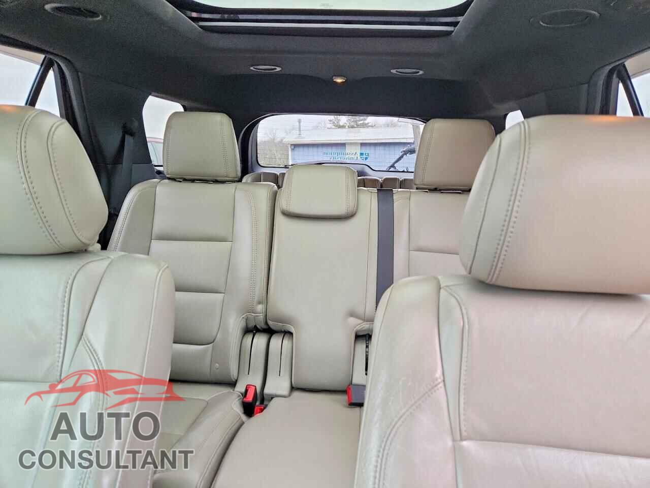 FORD EXPLORER 2013 - 1FM5K8D83DGA43433