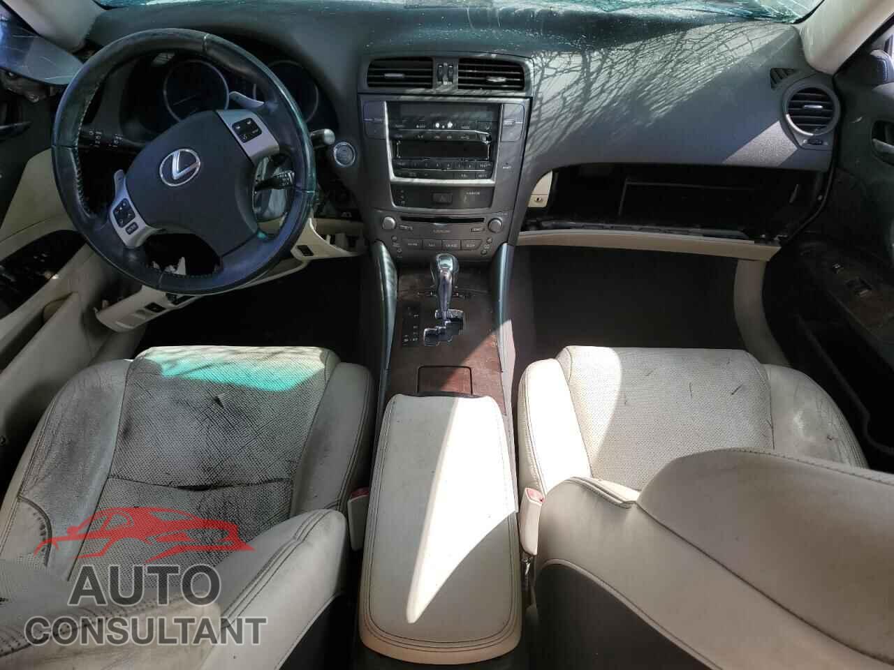 LEXUS IS 2012 - JTHBF5C22C5176054