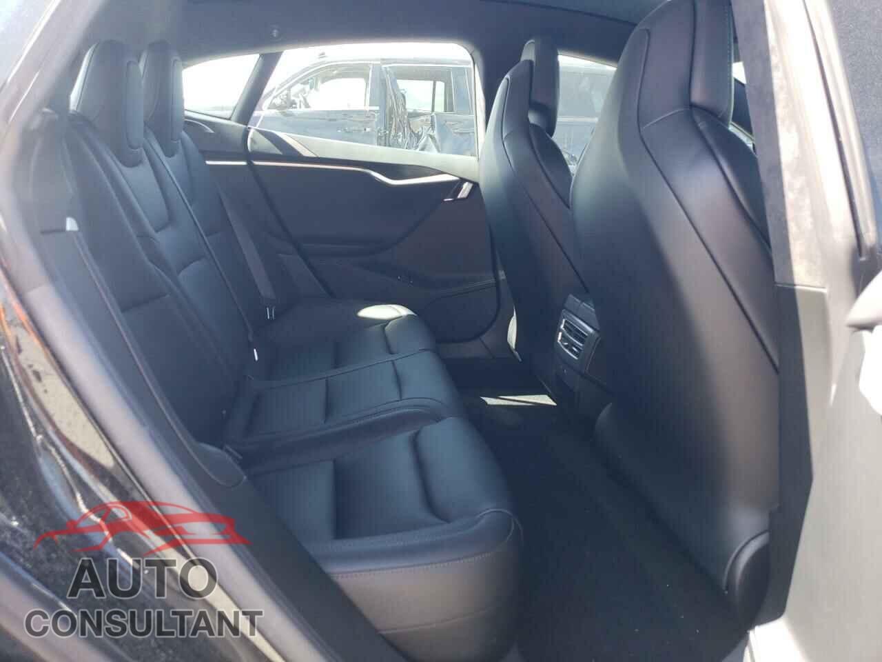 TESLA MODEL S 2017 - 5YJSA1E27HF217368