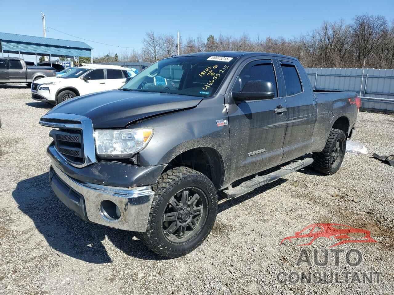TOYOTA TUNDRA 2013 - 5TFUW5F12DX275492