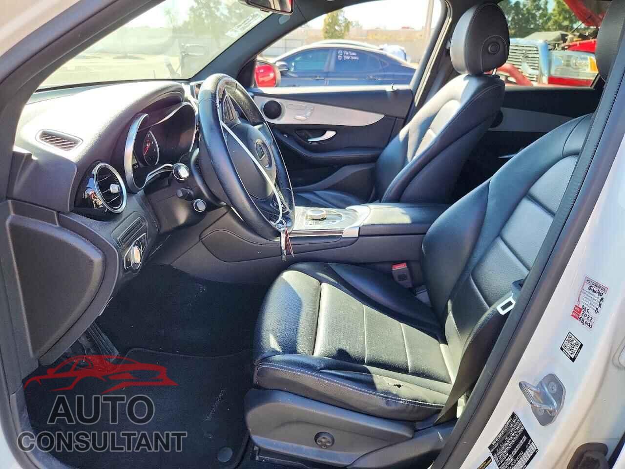 MERCEDES-BENZ GLC-CLASS 2019 - WDC0G4JB0KF641663