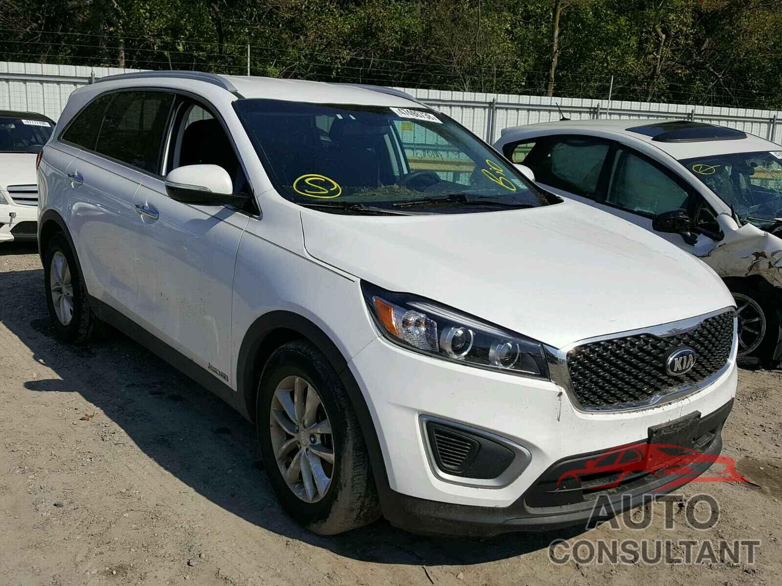 KIA SORENTO LX 2017 - 5XYPGDA59HG215667