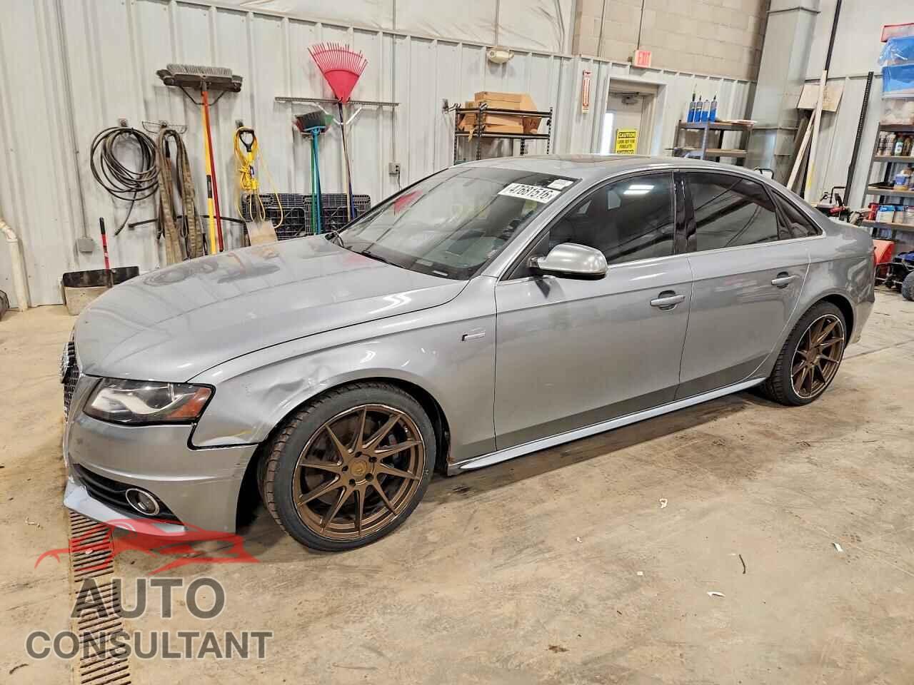 AUDI S4/RS4 2011 - WAUKGBFL7BA081994