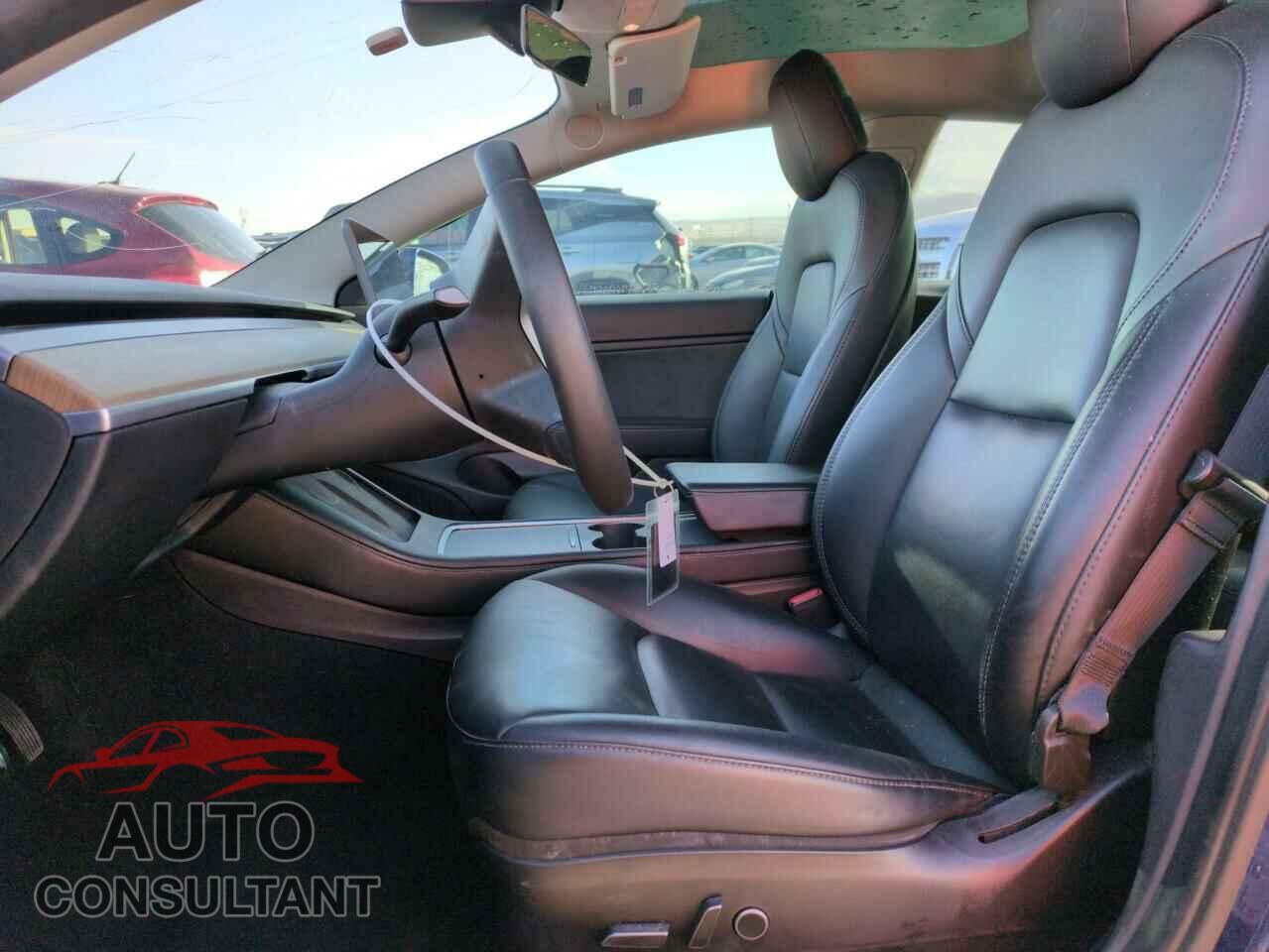 TESLA MODEL 3 2021 - 5YJ3E1EB2MF862092