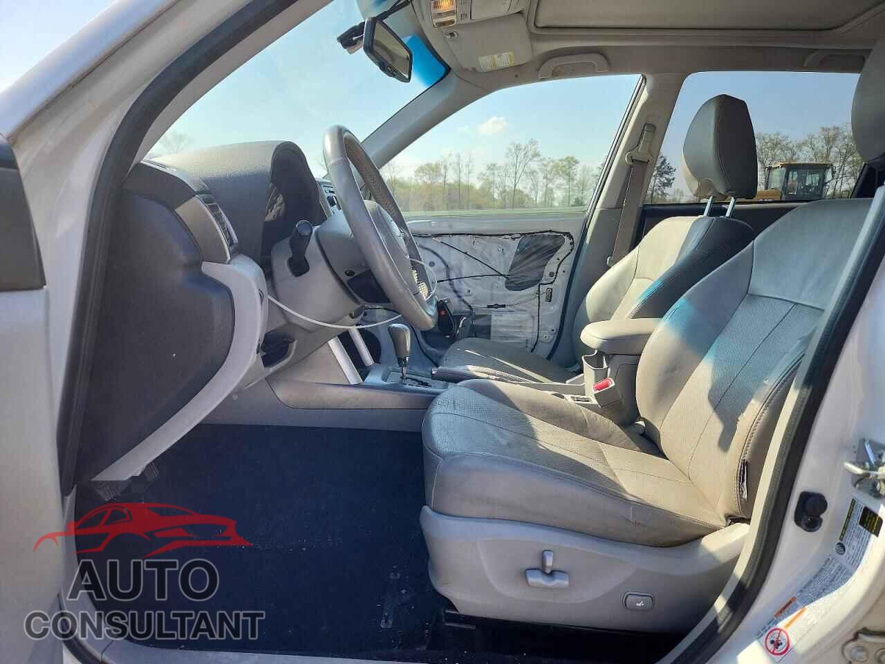 SUBARU FORESTER 2011 - JF2SHAEC5BH765401