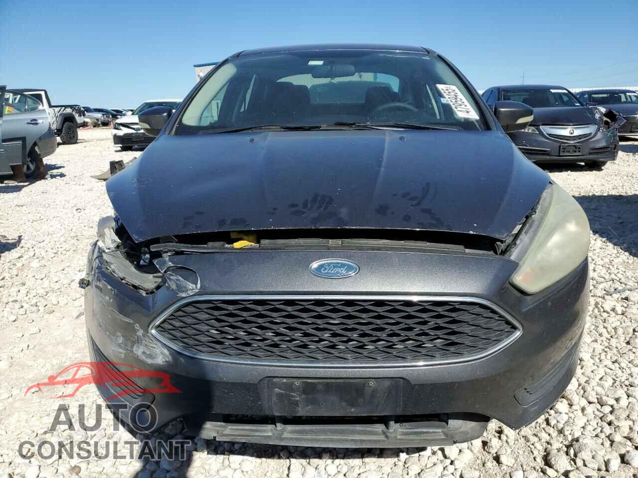 FORD FOCUS 2017 - 1FADP3F22HL247138