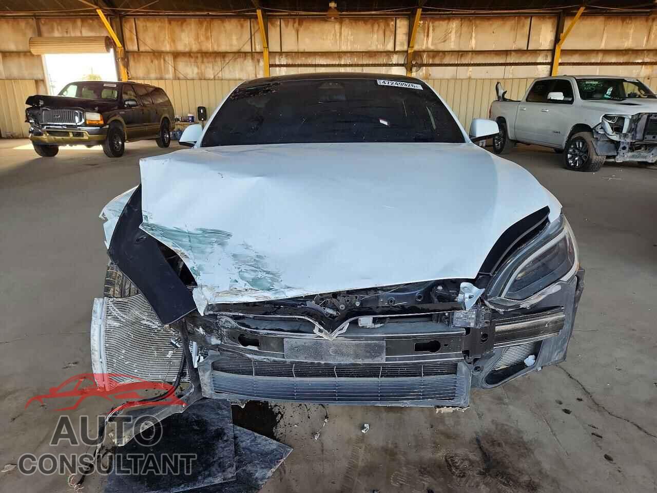 TESLA MODEL S 2021 - 5YJSA1E21MF419083