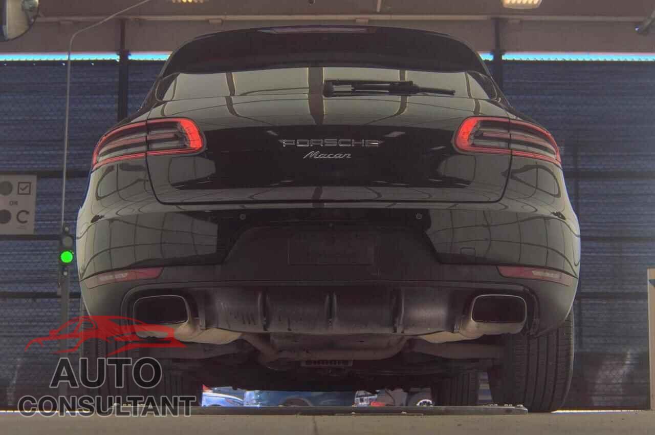 PORSCHE MACAN 2017 - WP1AA2A51HLB05601